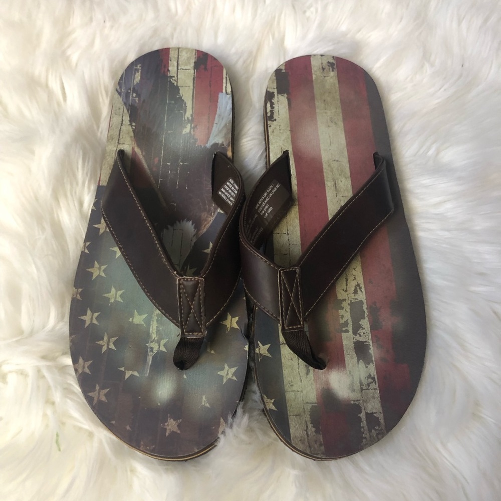 Patriotic American flag flip flops men’s size 13